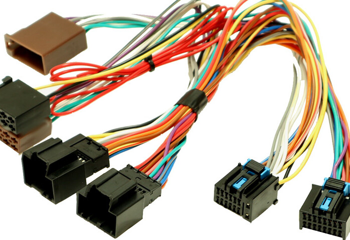Audioadapter , Kabel und Zubehoer